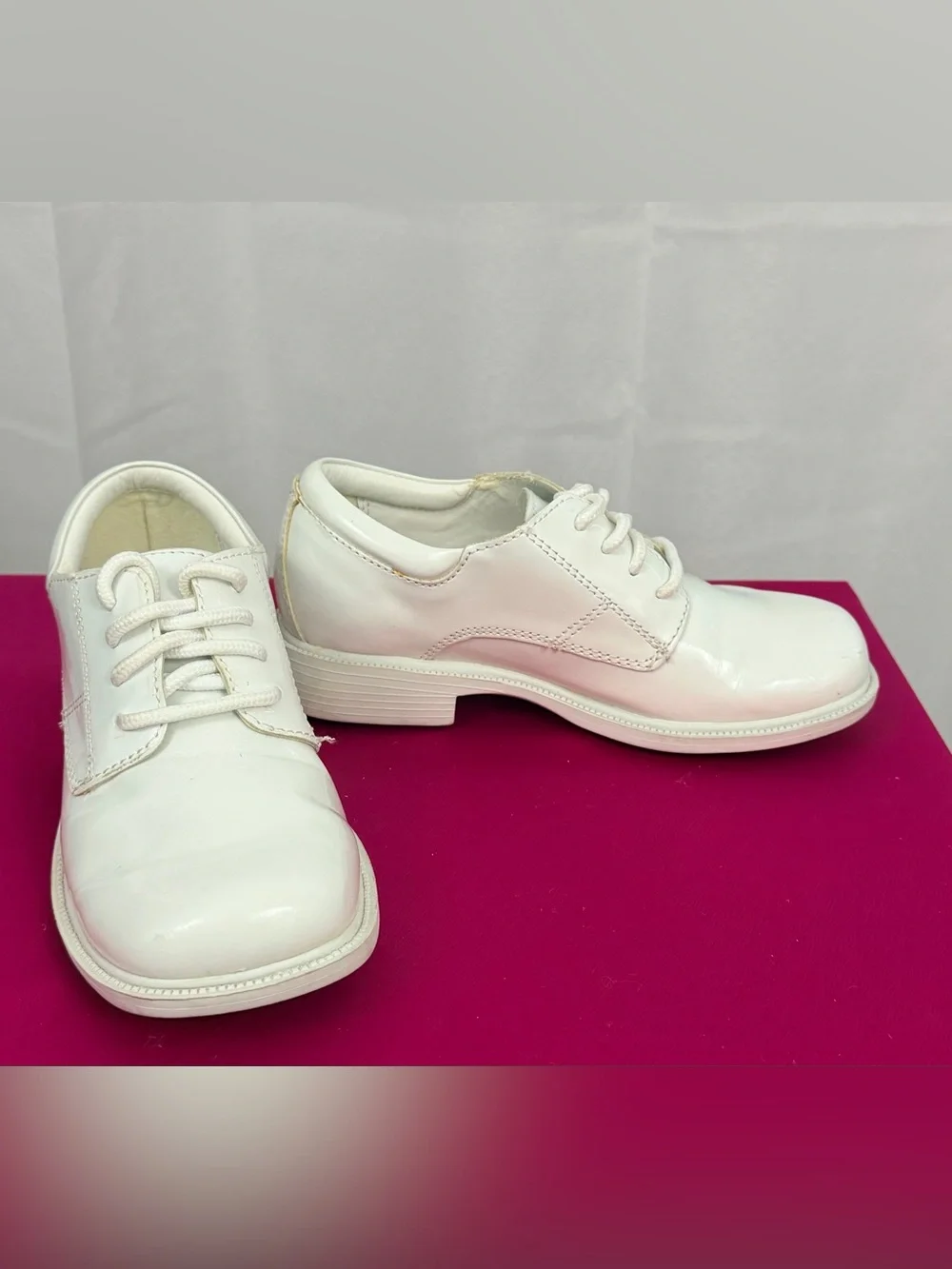 Boys White Square Toe Cushioned Insole Lace-Up Dress Shoes US 13
